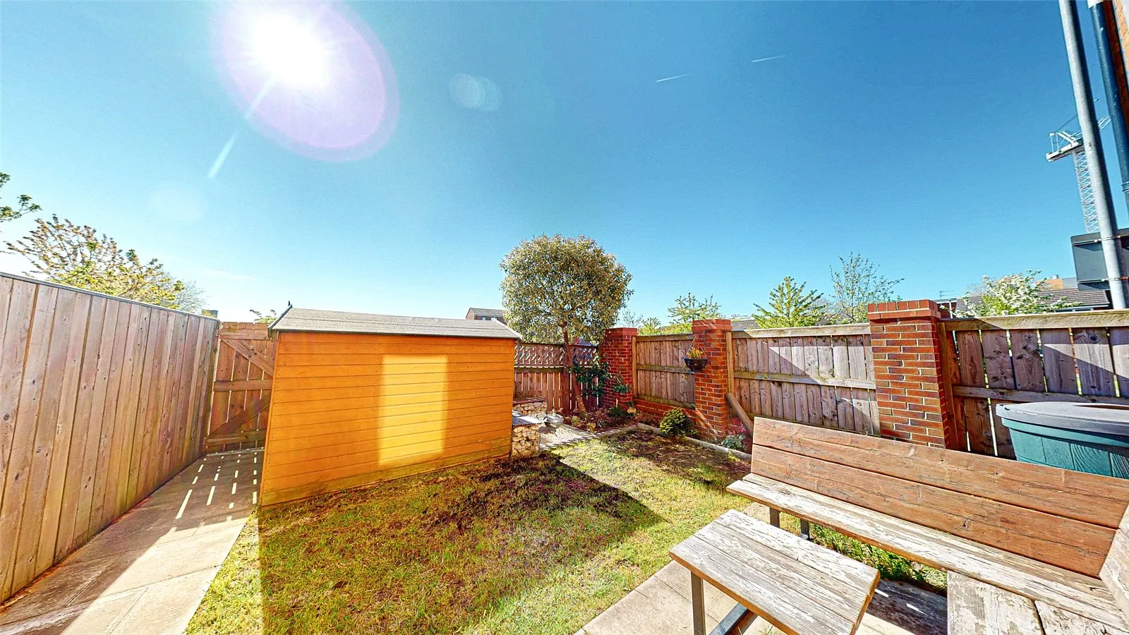 3 bedroom house for sale - Bentley Hurst