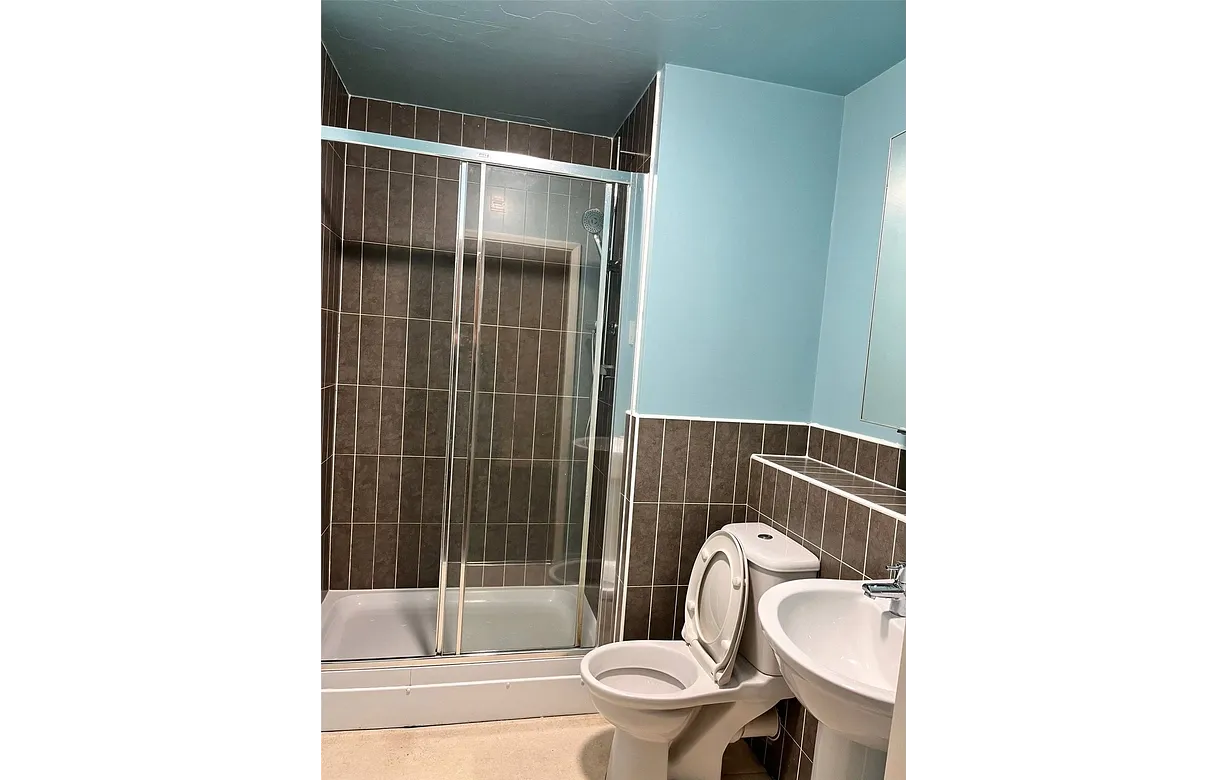 2 bedroom apartment for sale - Bentley Hurst
