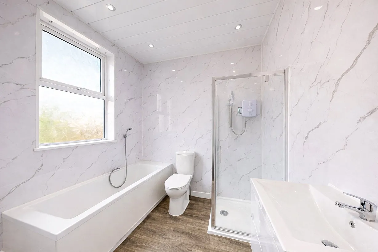 3 bedroom house for sale - Bentley Hurst