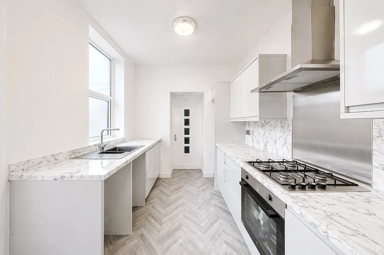 3 bedroom house for sale - Bentley Hurst