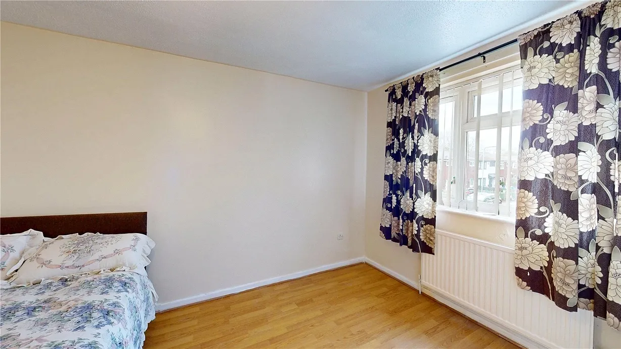 2 bedroom house to rent - Bentley Hurst