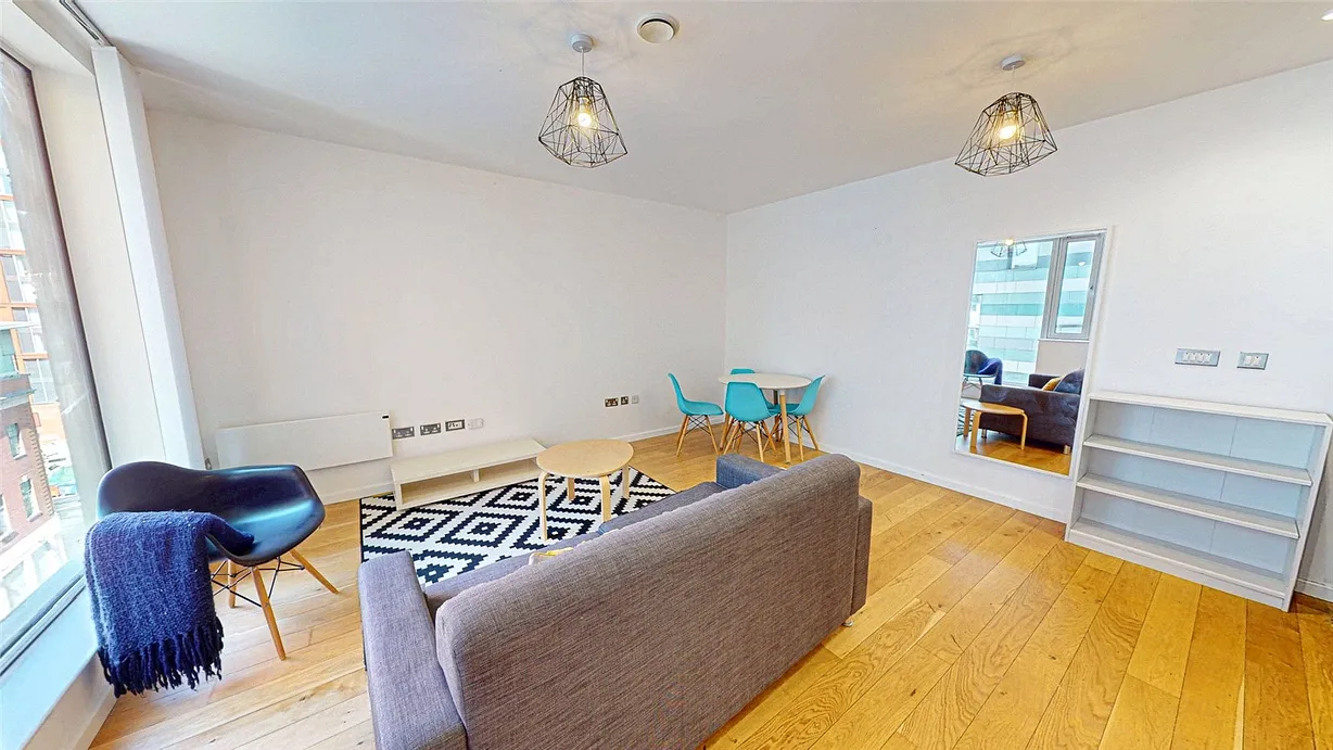 2 bedroom apartment for sale - Bentley Hurst