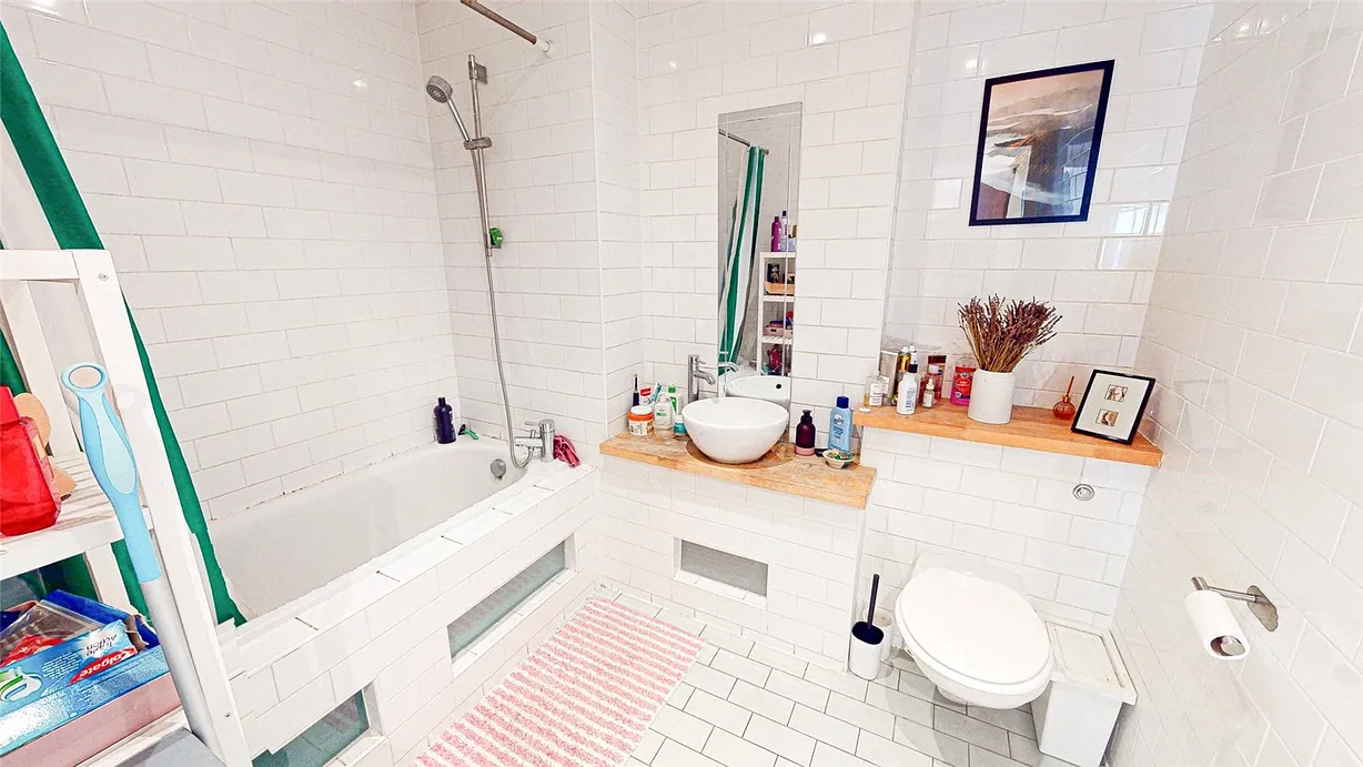 2 bedroom apartment to rent - Bentley Hurst