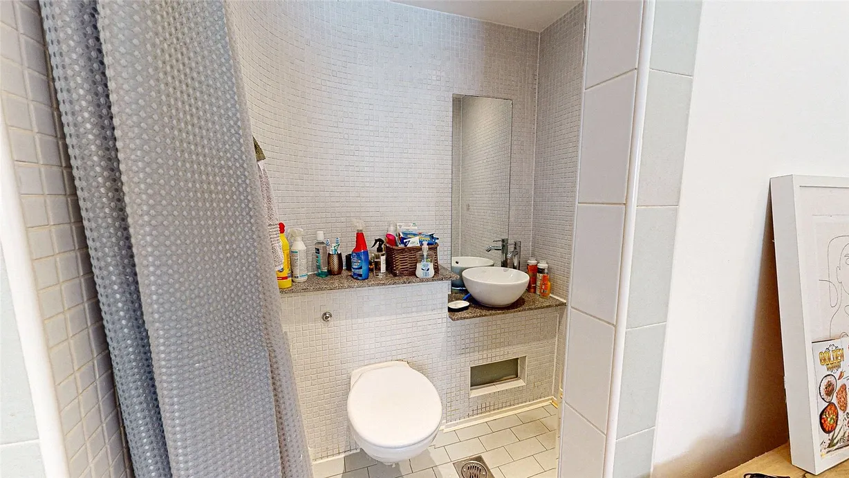 2 bedroom apartment to rent - Bentley Hurst