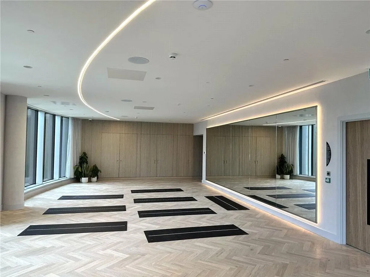 2 bedroom apartment to rent - Bentley Hurst