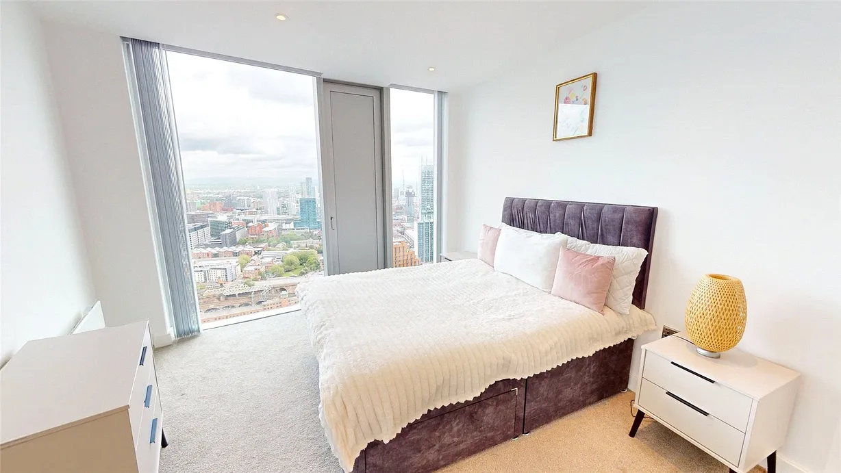 2 bedroom apartment to rent - Bentley Hurst