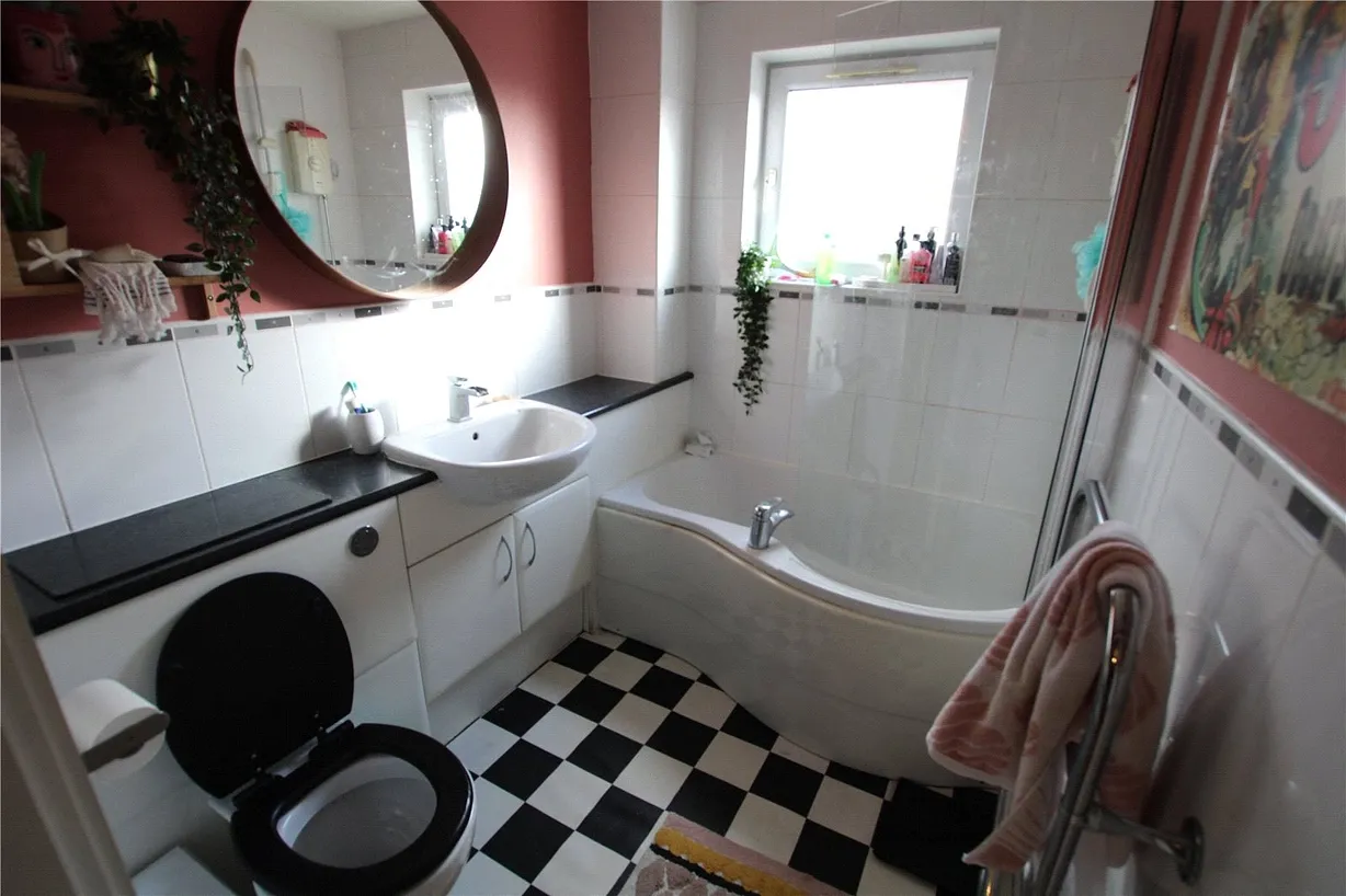 1 bedroom apartment for sale - Bentley Hurst