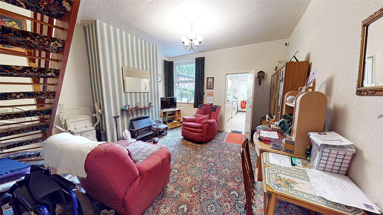 2 bedroom house for sale - Bentley Hurst
