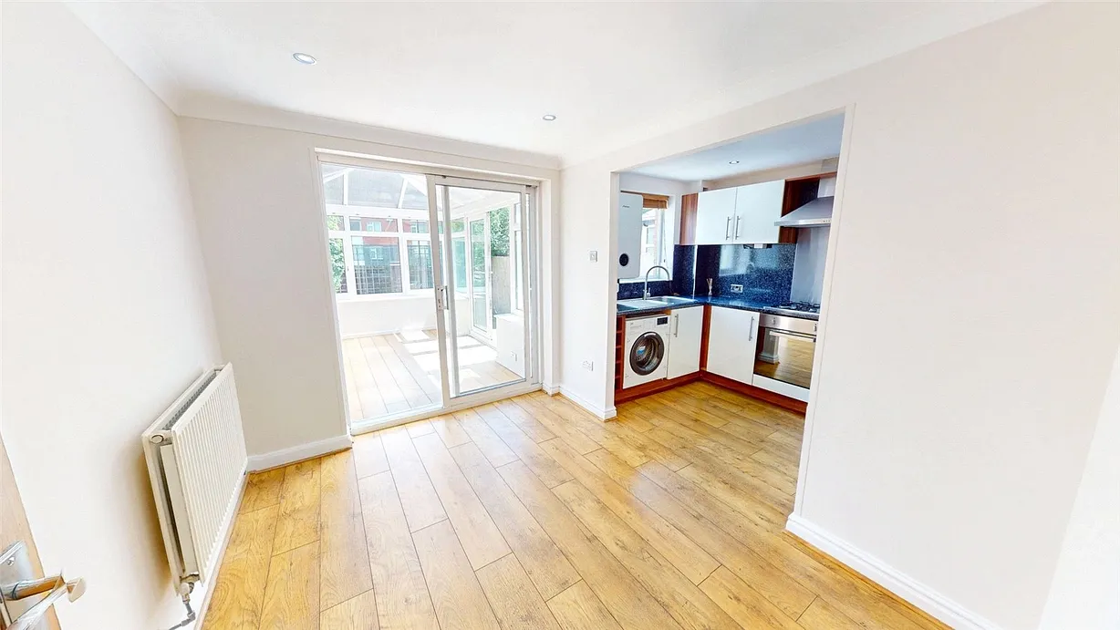 3 bedroom house to rent - Bentley Hurst