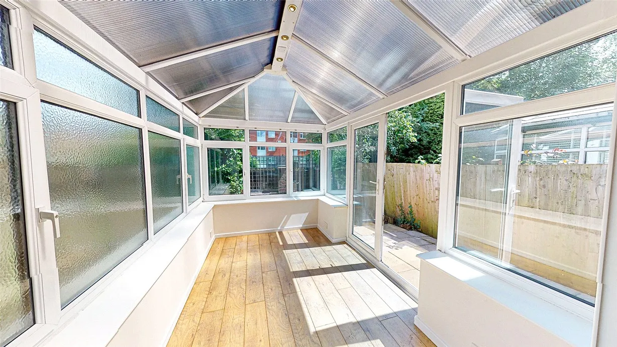 3 bedroom house to rent - Bentley Hurst