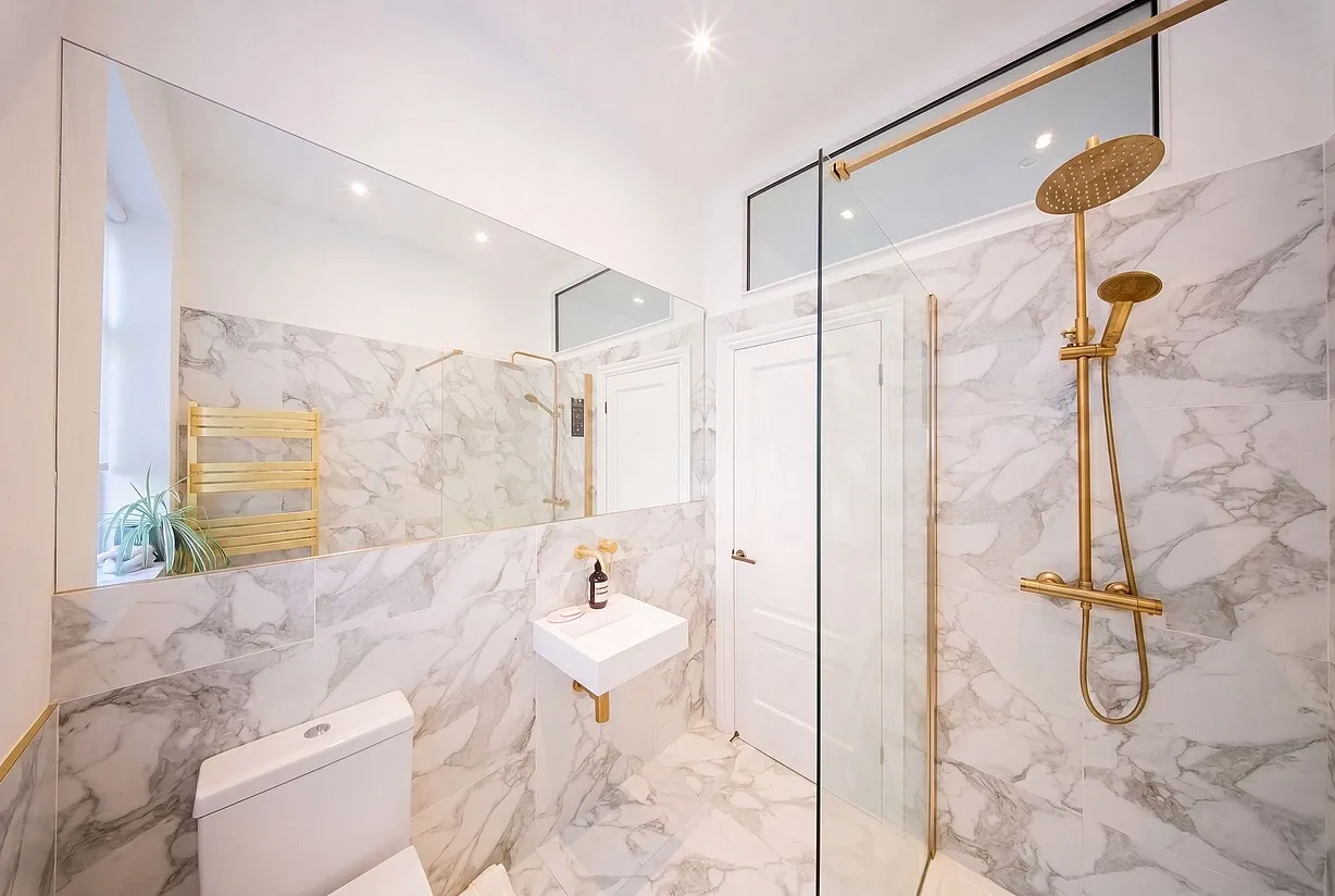 2 bedroom flat for sale - Bentley Hurst
