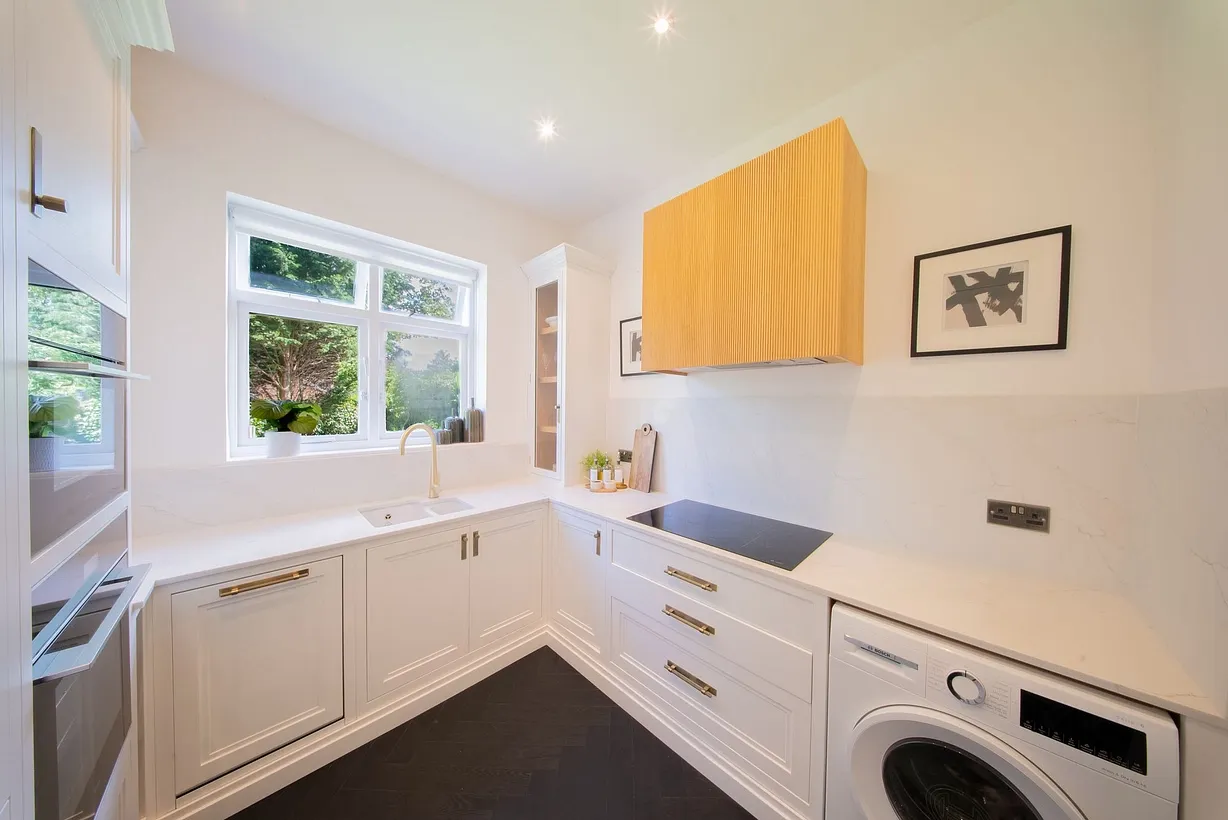 2 bedroom flat for sale - Bentley Hurst