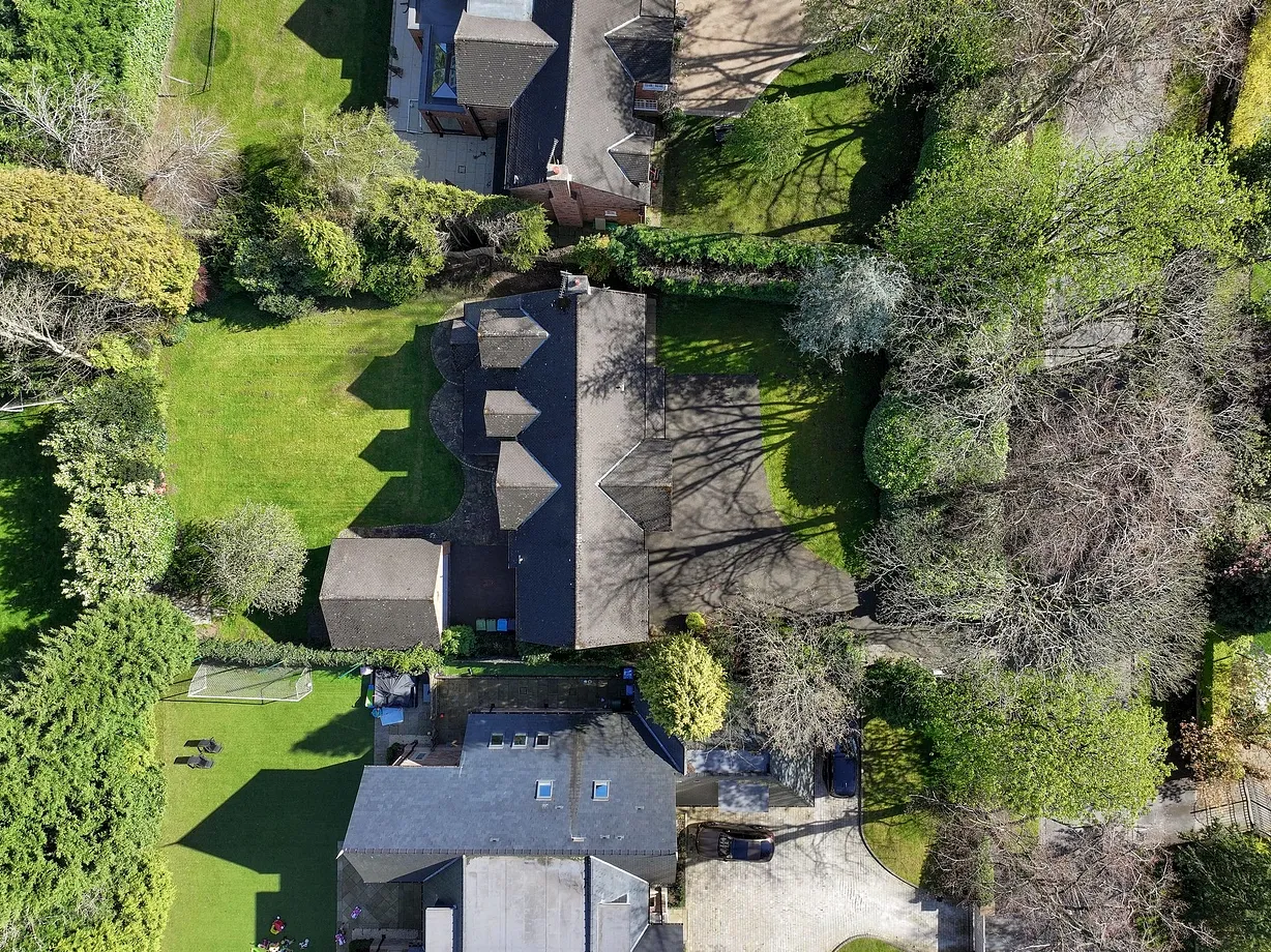 5 bedroom house for sale - Bentley Hurst