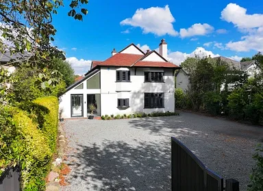 5 bedroom house for sale - Bentley Hurst
