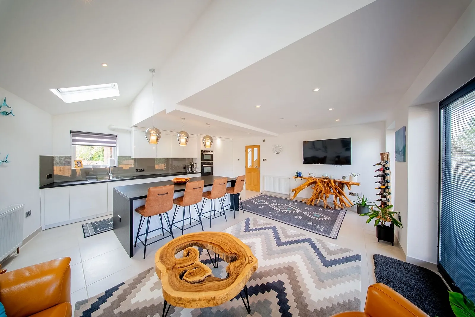 4 bedroom house for sale - Bentley Hurst