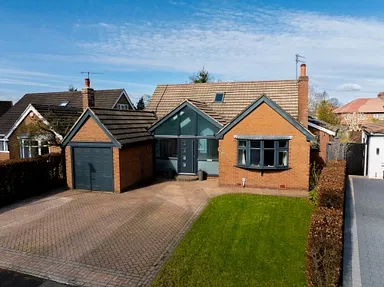 4 bedroom house for sale - Bentley Hurst