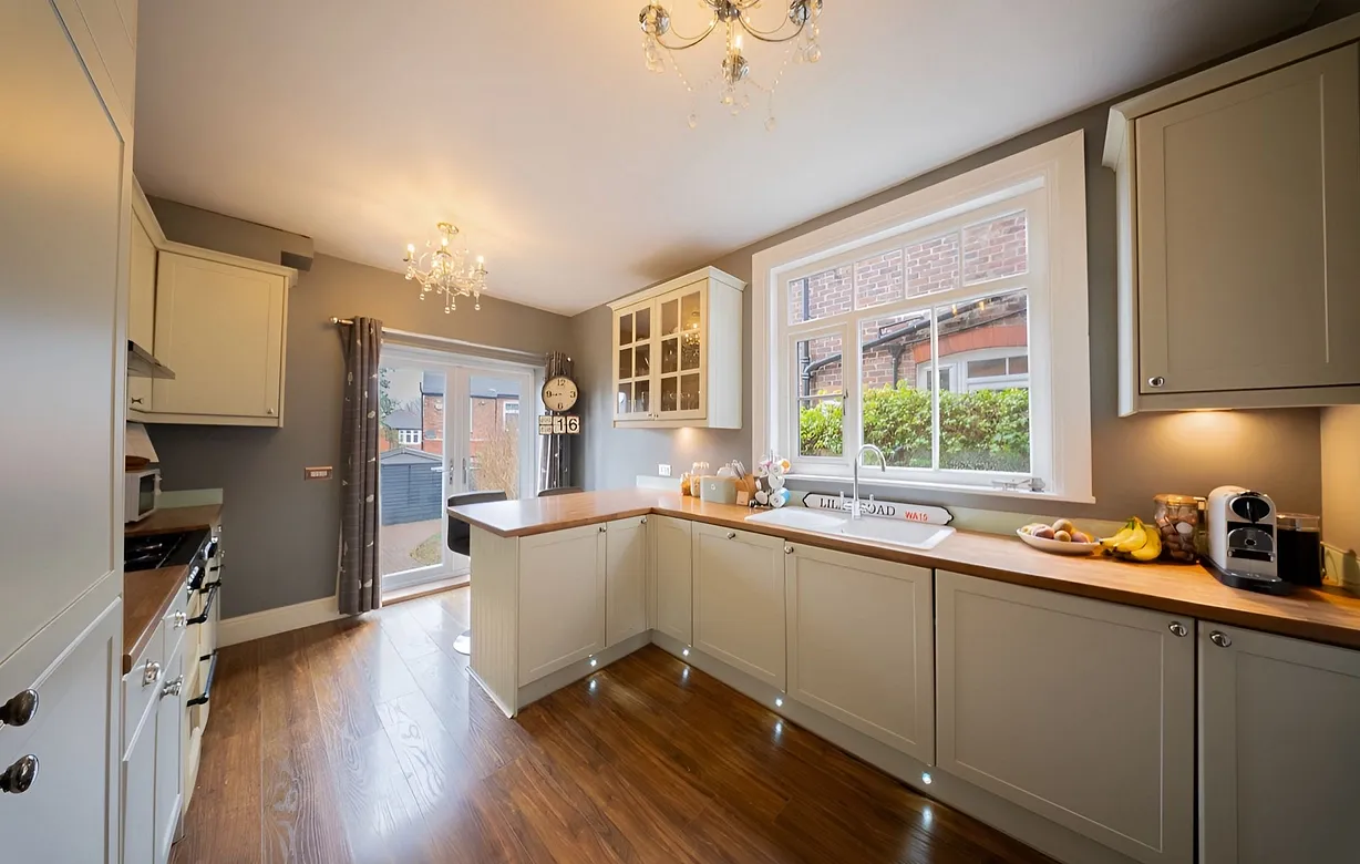 3 bedroom house for sale - Bentley Hurst