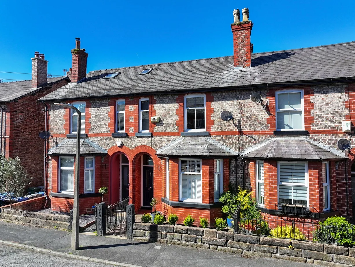 3 bedroom house for sale - Bentley Hurst