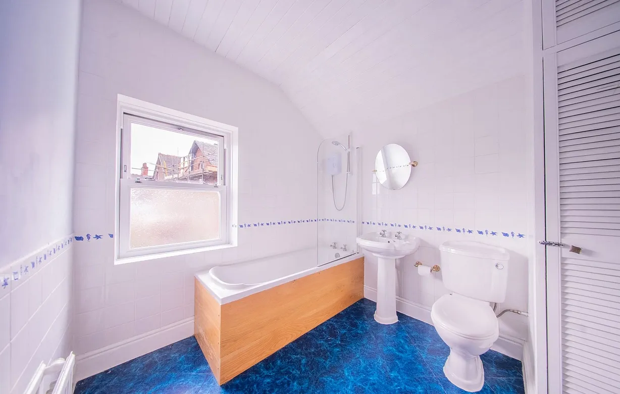 4 bedroom house for sale - Bentley Hurst