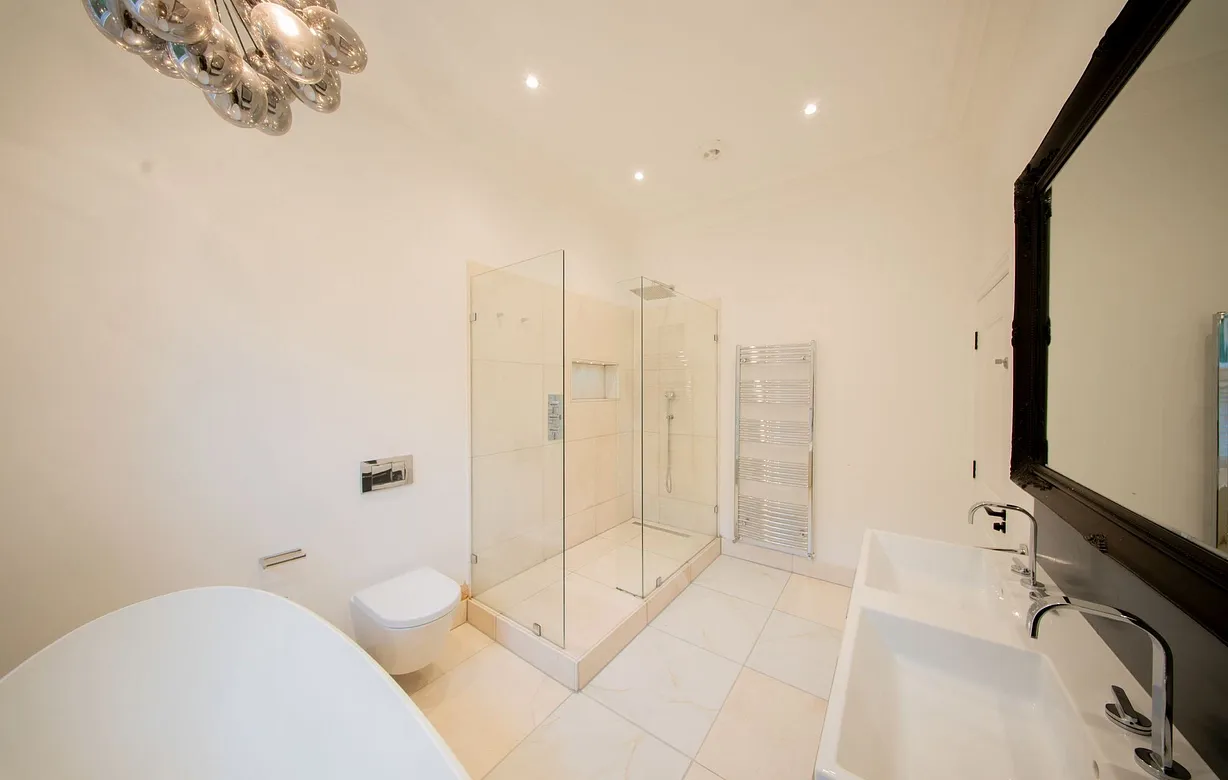 3 bedroom apartment to rent - Bentley Hurst