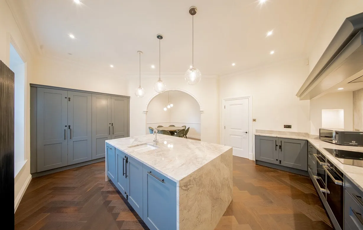 3 bedroom apartment to rent - Bentley Hurst