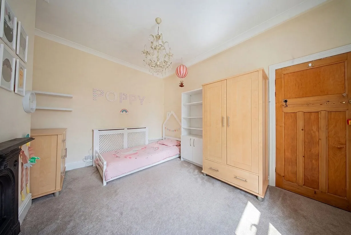 3 bedroom house for sale - Bentley Hurst