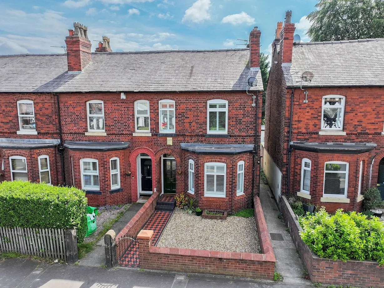 3 bedroom house for sale - Bentley Hurst